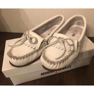 ミネトンカ(Minnetonka)のミミ様専用 ミネトンカ モカシン レザー ホワイト(スリッポン/モカシン)