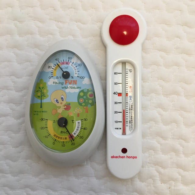 赤ちゃん用✳︎温度計✳︎室温計✳︎湿度計 キッズ/ベビー/マタニティのキッズ/ベビー/マタニティ その他(その他)の商品写真