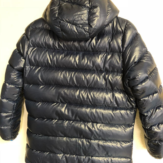 patagonia(パタゴニア)の最終値下 パタゴニア ボーイズ ダウンジャケット xl フーディー/レトロx レディースのジャケット/アウター(ブルゾン)の商品写真