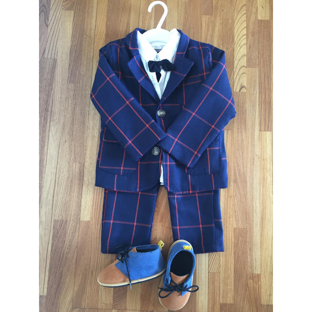 子供スーツ、ワイシャツ、靴セット キッズ/ベビー/マタニティのキッズ服男の子用(90cm~)(ドレス/フォーマル)の商品写真