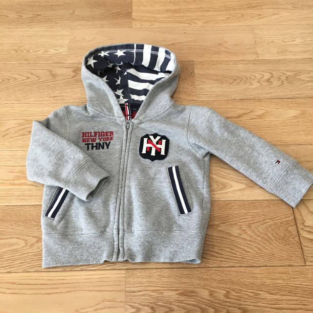 TOMMY HILFIGER(トミーヒルフィガー)のギッズ TOMMY HILFIGER パーカー キッズ/ベビー/マタニティのキッズ服男の子用(90cm~)(ジャケット/上着)の商品写真