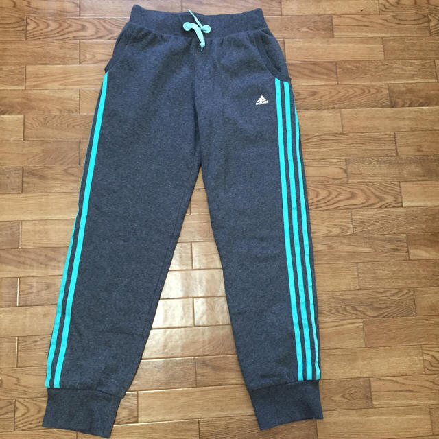 adidas(アディダス)の激安Ｋ♡1616様専用   アディダス キッズ スウェットパンツ 150 キッズ/ベビー/マタニティのキッズ服男の子用(90cm~)(その他)の商品写真