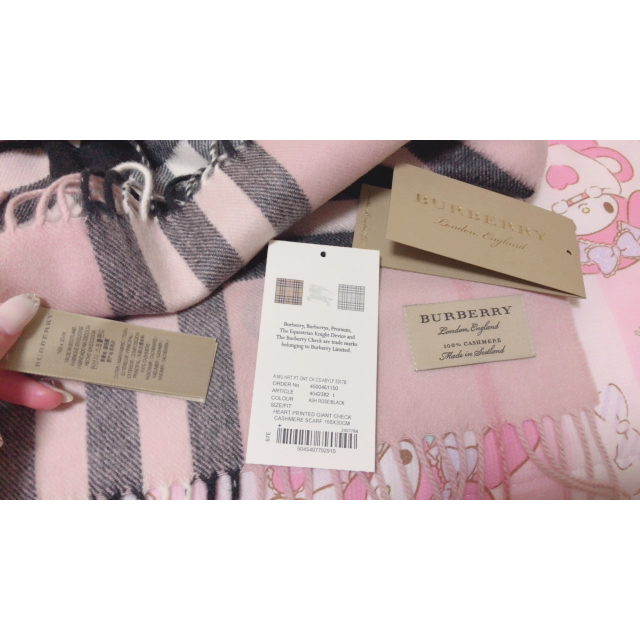 BURBERRY(バーバリー)のBurberry💗ハート柄チェック レディースのファッション小物(マフラー/ショール)の商品写真