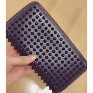 Christian Louboutin(財布 ・ パープル/紫色系)のフリマ Christian Louboutin(財布 ・ パープル/紫色系)のフリマ