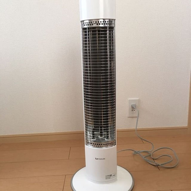 KOIZUMI(コイズミ)のKOIZUMI 電気ストーブ スマホ/家電/カメラの冷暖房/空調(その他)の商品写真