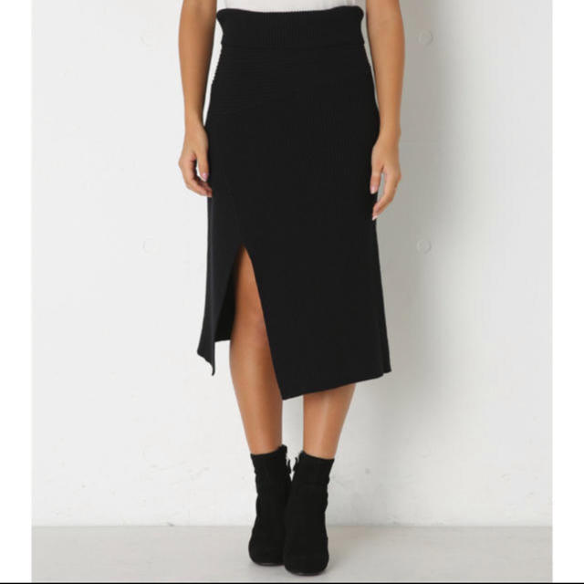SLY(スライ)の新品タグ付き♡アシメリブ編みニットスカート レディースのスカート(ひざ丈スカート)の商品写真