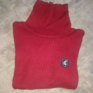 コムサイズム(COMME CA ISM)のコムサイズム赤のセーター110センチ(その他)