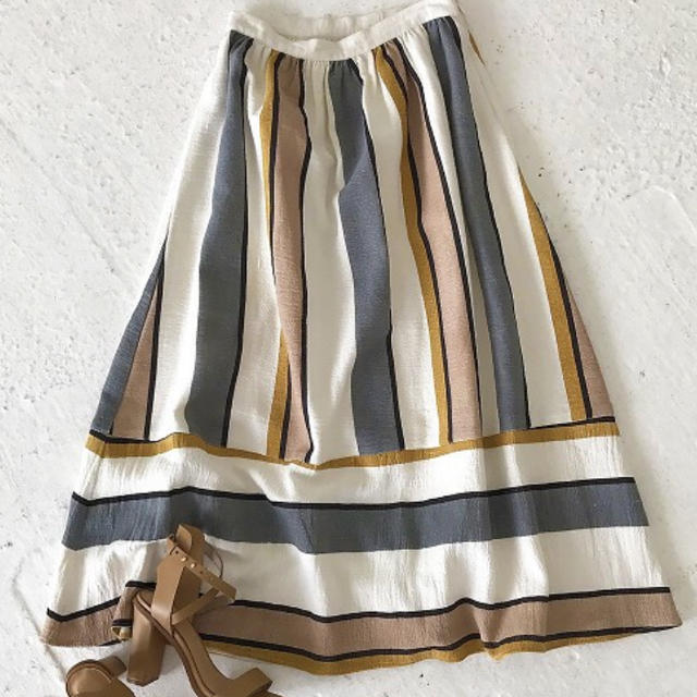 【新品】 TODAYFUL マルチカラースカート