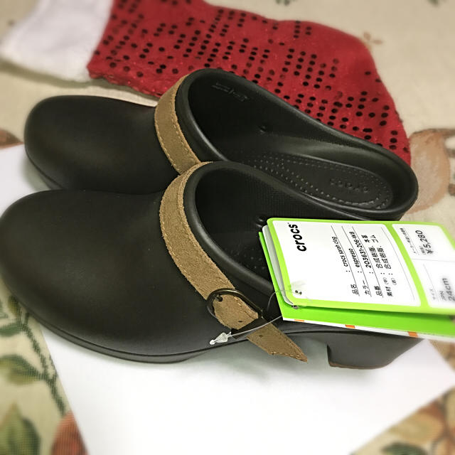 crocs(クロックス)のヒール7㌢   冬用サンダル レディースの靴/シューズ(サンダル)の商品写真