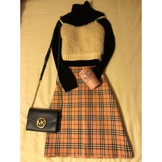 バーバリー(BURBERRY)のBURBERRY♡ピンクスカート(ひざ丈スカート)