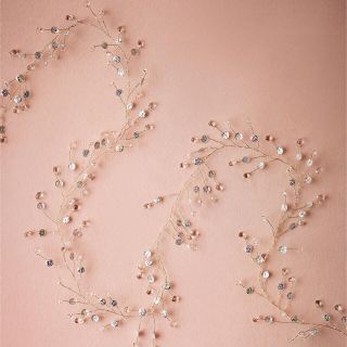 ヴェラウォン(Vera Wang)のBHLDN ガーランド (ビーズ、スパンコール)(ウェディングドレス)