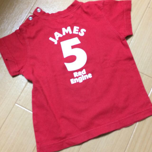 95 美品 ジェームズ Tシャツ  キッズ/ベビー/マタニティのキッズ服男の子用(90cm~)(その他)の商品写真