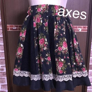 アクシーズファム(axes femme)のaxes 花柄スカート(ミニスカート)