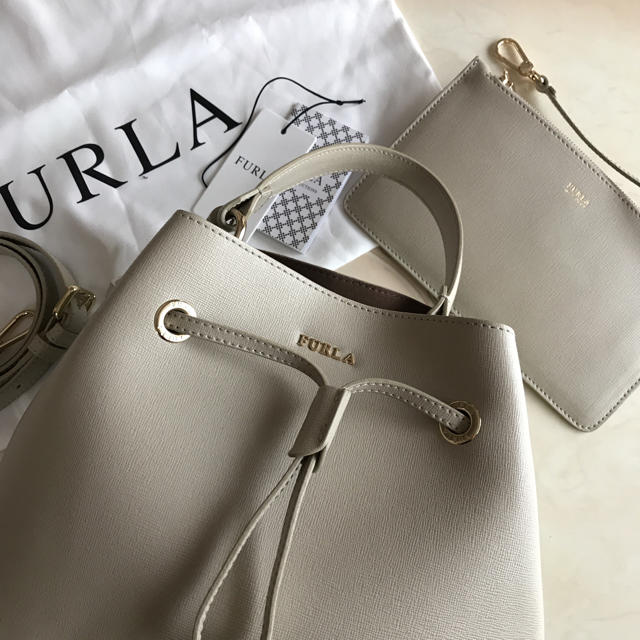 Furla(フルラ)の♡Cher様♡専用 レディースのバッグ(ショルダーバッグ)の商品写真