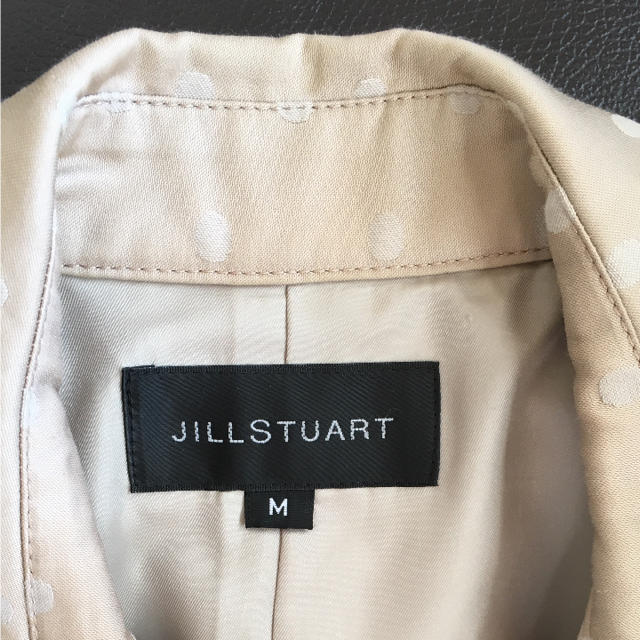 JILLSTUART(ジルスチュアート)のジルスチュアート 七分袖 トレンチコート ドット柄 レディースのジャケット/アウター(トレンチコート)の商品写真