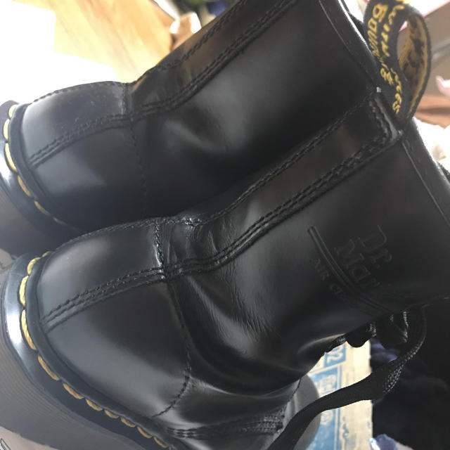 Dr.Martens(ドクターマーチン)のドクターマーチン UK3 8ホール黒 レディースの靴/シューズ(ブーツ)の商品写真