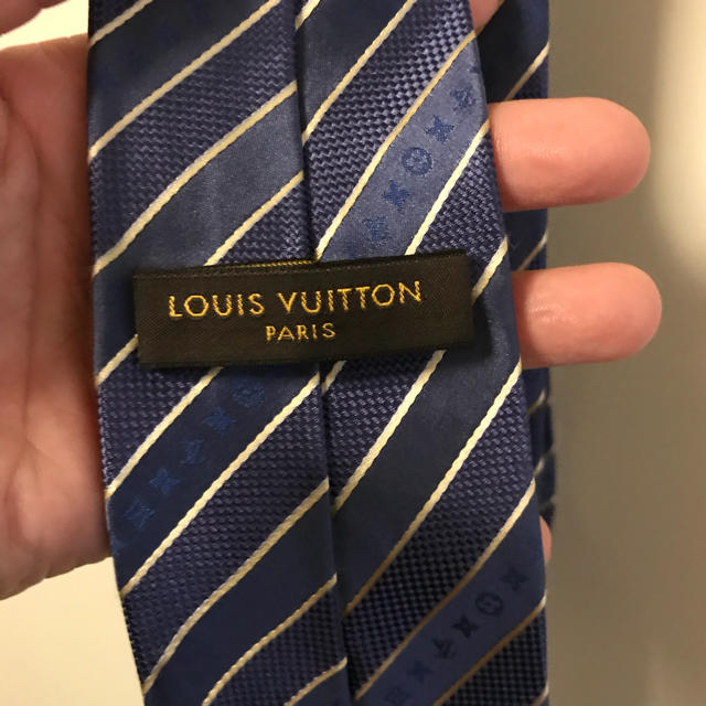 LOUIS VUITTON(ルイヴィトン)のルイヴィトン ネクタイ メンズのファッション小物(ネクタイ)の商品写真