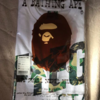 アベイシングエイプ(A BATHING APE)のsサイズ Box Logo tee kith bape bathing ape(その他)