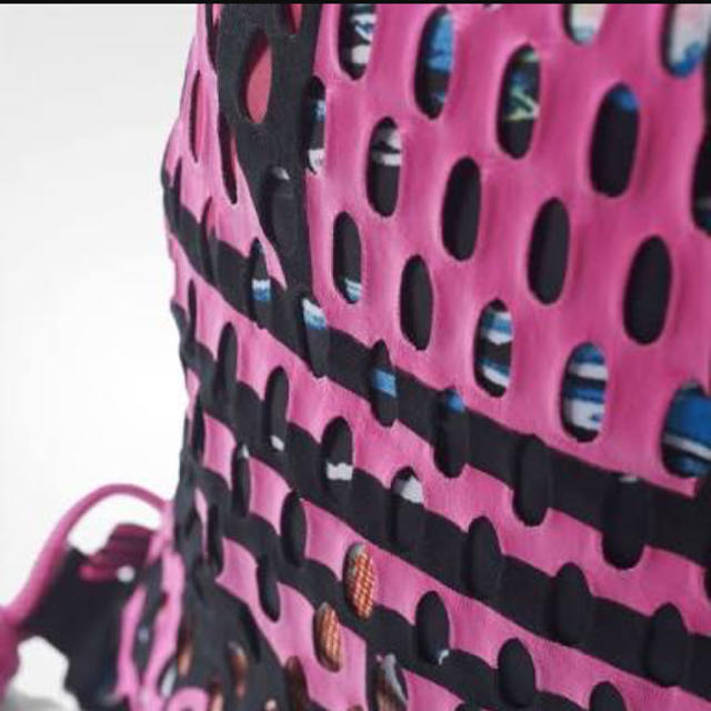 adidas(アディダス)のアディダス オリジナルス ジムバッグ メッシュタイプ レディースのバッグ(リュック/バックパック)の商品写真