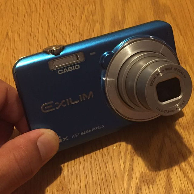 CASIO(カシオ)の値下げ！デジカメ CASIO exilim スマホ/家電/カメラのカメラ(その他)の商品写真