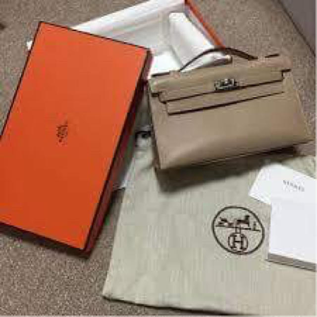 Hermes(エルメス)のごんす様専用　ポシェット ケリー ベージュ レディースのバッグ(ハンドバッグ)の商品写真