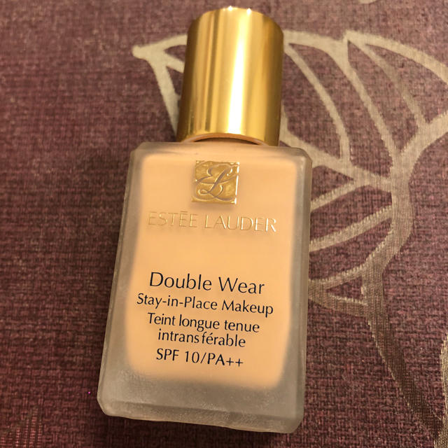 Estee Lauder(エスティローダー)のESTEE LAUDER ダブルウェア ファンデーション 62 クールバニラ コスメ/美容のベースメイク/化粧品(ファンデーション)の商品写真