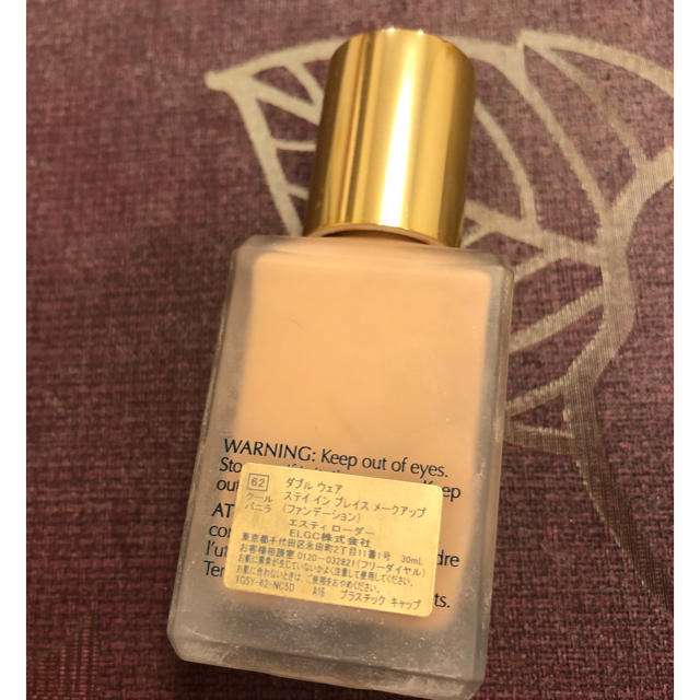 Estee Lauder(エスティローダー)のESTEE LAUDER ダブルウェア ファンデーション 62 クールバニラ コスメ/美容のベースメイク/化粧品(ファンデーション)の商品写真