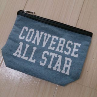 コンバース(CONVERSE)のコンバース デニム地ポーチ(ボディバッグ/ウエストポーチ)