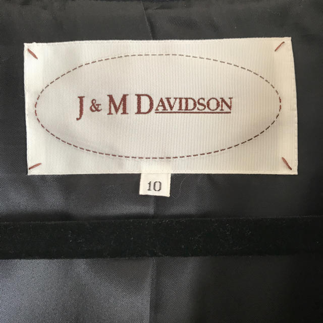 J&M DAVIDSON(ジェイアンドエムデヴィッドソン)のJ&M DAVIDSON コート レディースのジャケット/アウター(ロングコート)の商品写真