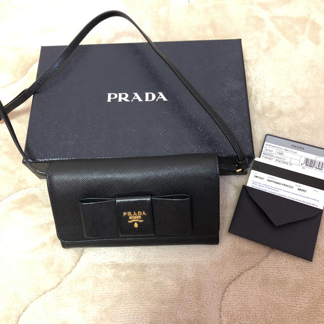 PRADA(プラダ)のPRADA ショルダーウォレット レディースのファッション小物(財布)の商品写真