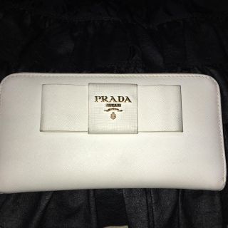 プラダ(PRADA)のPRADA財布本物(財布)