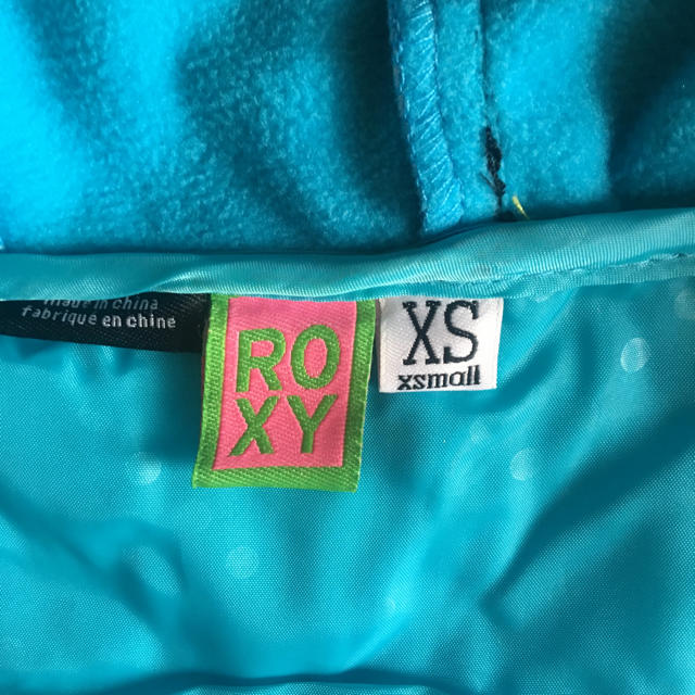 Roxy(ロキシー)の値下げ！ROXY  スノーレイヤー  ライトジャケット   XS   スポーツ/アウトドアのスポーツ/アウトドア その他(ウインタースポーツ)の商品写真