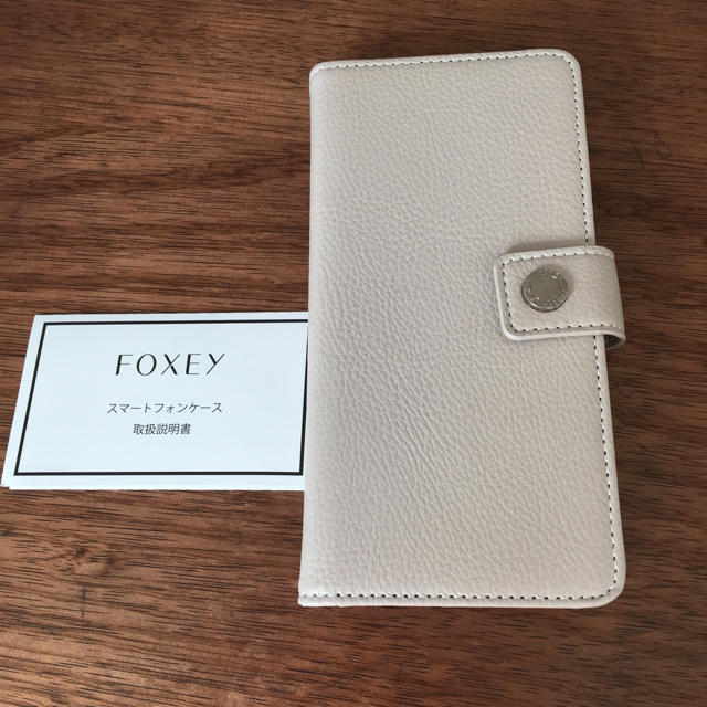 FOXEY(フォクシー)のフォクシー 携帯ケース ノベルティFOXEY レディースのファッション小物(その他)の商品写真