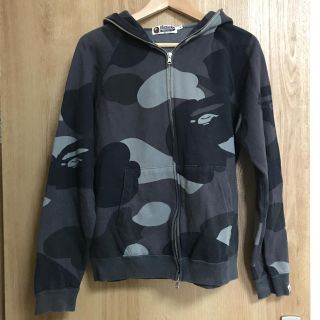 アベイシングエイプ(A BATHING APE)のパーカー(パーカー)