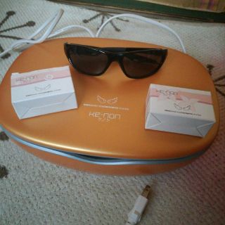 Kaenon(オレンジ/橙色系)のフリマアイテム一覧 Kaenon(オレンジ/橙色系)のフリマアイテム一覧