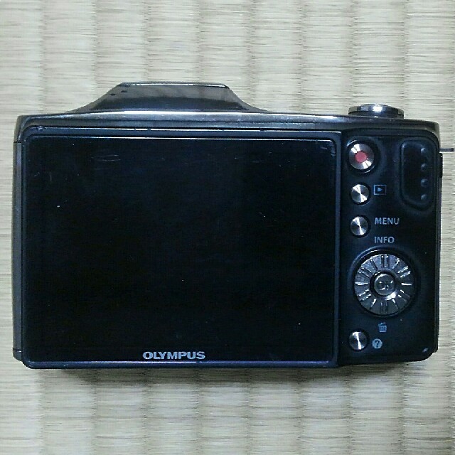 OLYMPUS(オリンパス)のkatsuyori様 専用❗カメラ本体のみ スマホ/家電/カメラのカメラ(コンパクトデジタルカメラ)の商品写真