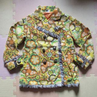 ビッツ(Bit'z)のひろ様専用　美品 Bit'z 蝶や花柄 春 ジャケット ピーコート 120(ジャケット/上着)