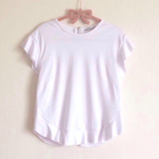 ザラ(ZARA)の今期ZARA バックジップフリルトップス(カットソー(半袖/袖なし))