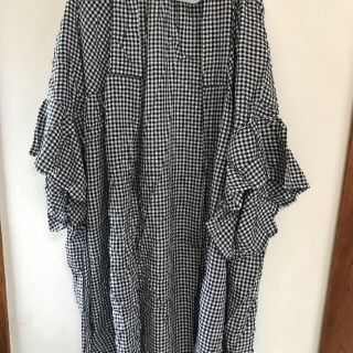 ネストローブ(nest Robe)のツムグ ギンガムチェック ボレロ 新品(カーディガン)