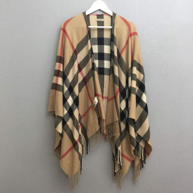 BURBERRY(バーバリー)のバーバリー 大型ショール レディースのジャケット/アウター(ポンチョ)の商品写真