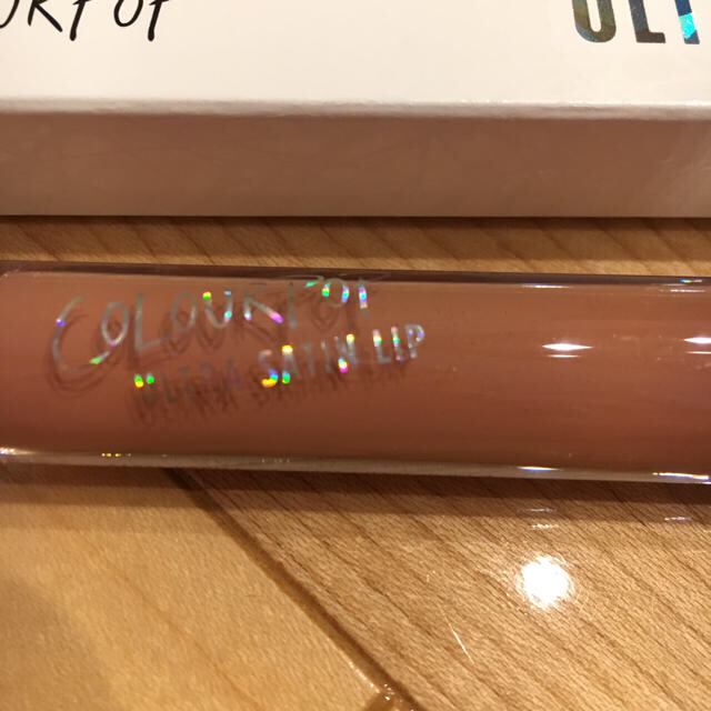 colourpop(カラーポップ)のカラーポップ リップ2本のお値段です。 コスメ/美容のベースメイク/化粧品(リップグロス)の商品写真