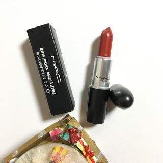 マック(MAC)の【新品未使用】MAC リップスティック 口紅 CHILI M・A・C チリ(口紅)