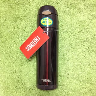 サーモス(THERMOS)の500ml ストローマグ  ベビー用品 水筒 新品未使用 サーモス 保冷ボトル(マグカップ)