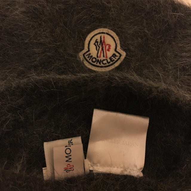 MONCLER(モンクレール)の美品 モンクレール ニットベレー帽 レディースの帽子(ハンチング/ベレー帽)の商品写真