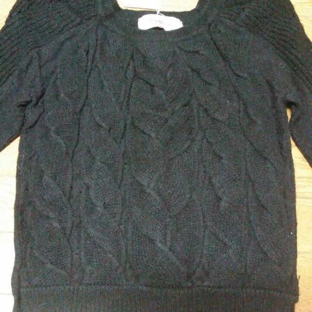SCOT CLUB(スコットクラブ)のスコットクラブ黒のセーターです。 レディースのトップス(ニット/セーター)の商品写真