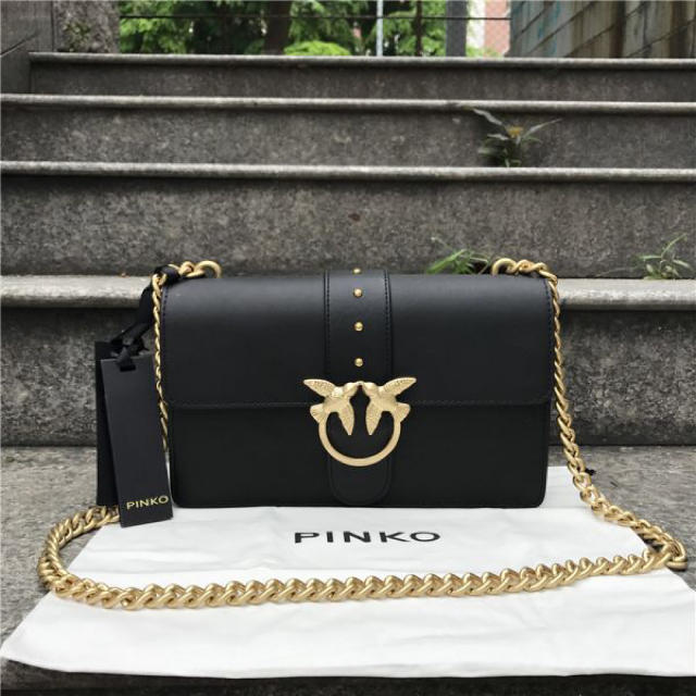 送料無料(沖縄は1000円) PINKOショルダーバッグ - crumiller.com