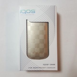 アイコス(IQOS)の【翌日発送】アイコスケース ゴールドスクエア 新品未開封 純正 正規品 送料無料(タバコグッズ)