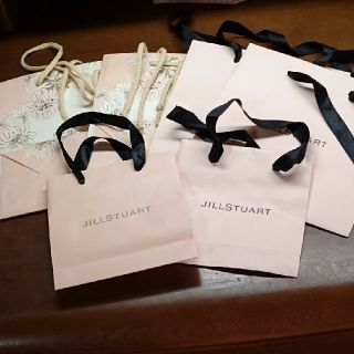 ジルバイジルスチュアート(JILL by JILLSTUART)の月曜日他のサイト移動。ショップ袋まとめ売り   ジルスチュアート、ポール&ジョー(ショップ袋)