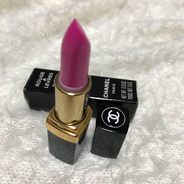 CHANEL(シャネル)のCHANEL 口紅   Rose  No.30 コスメ/美容のコスメ/美容 その他(その他)の商品写真