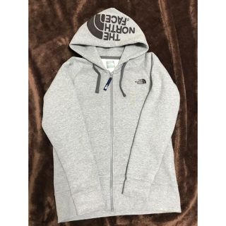 ザノースフェイス(THE NORTH FACE)の美品★ノースフェイス  ジップパーカー  グレー レディースL(パーカー)